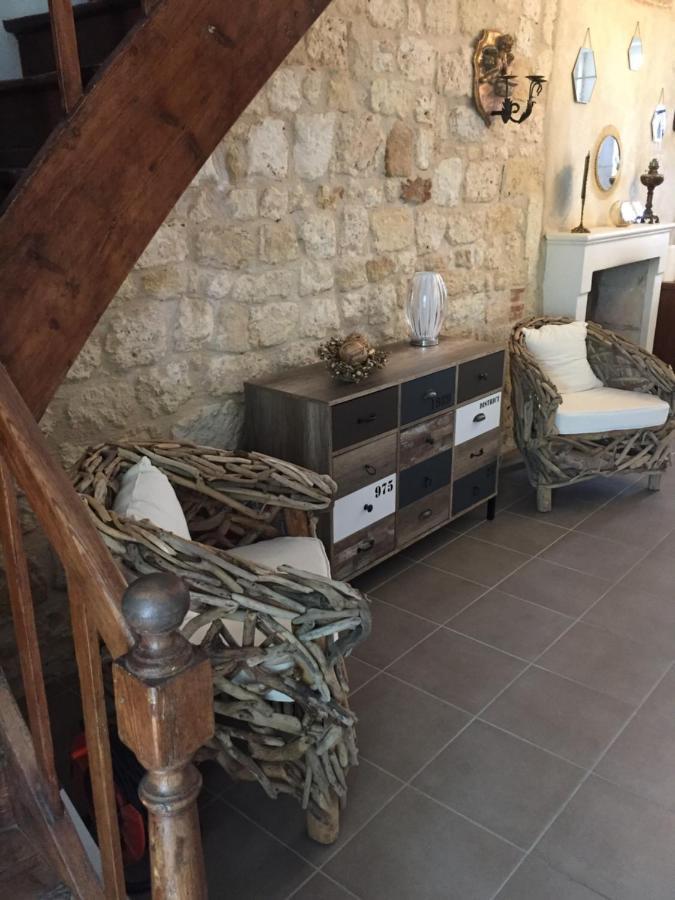 לינה וארוחת בוקר Saint-Savinien De Charme Et D'Eau מראה חיצוני תמונה